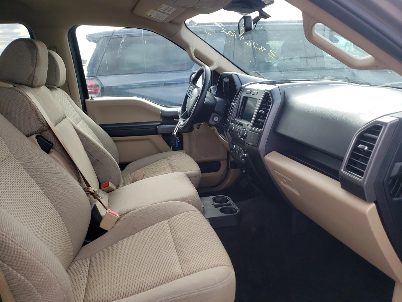 Photo 5 from auction – 2019 FORD F150 SUPER with VIN 1FTEW1CP3KKD42293