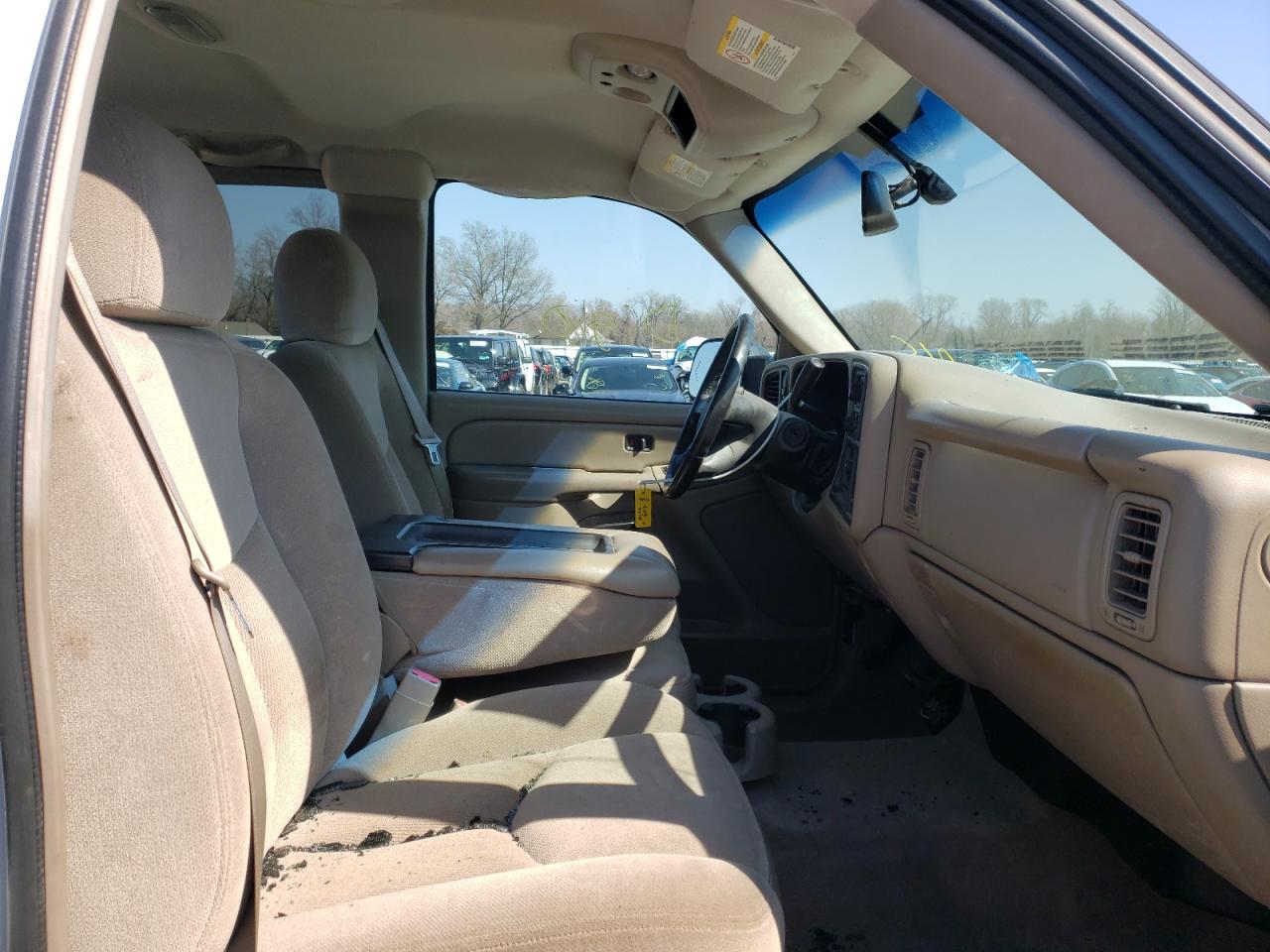 Photo 5 from auction – 2005 GMC SIERRA K25 with VIN 1GTHK29255E266041