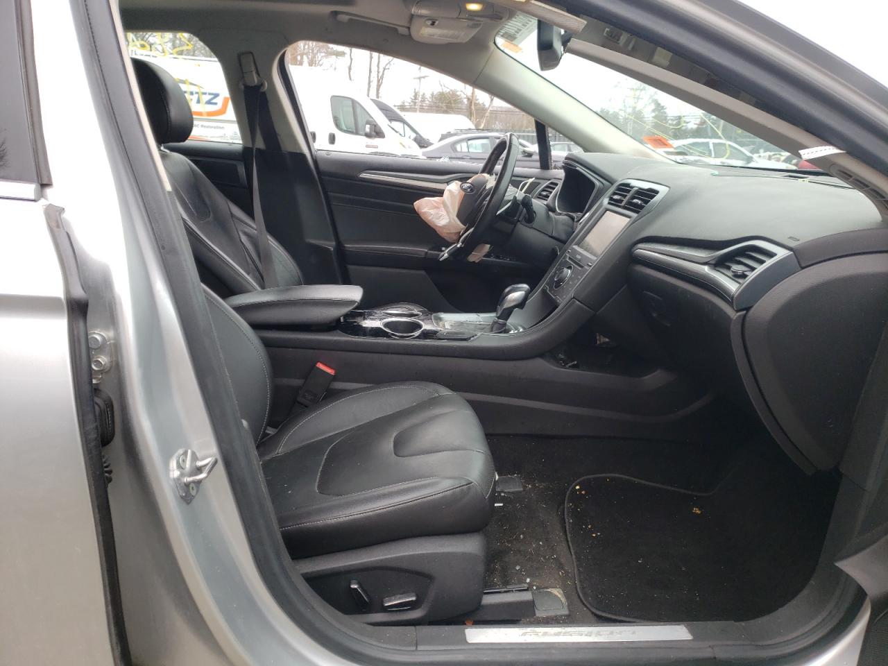Photo 5 from auction – 2013 FORD FUSION TIT with VIN 3FA6P0K98DR104720