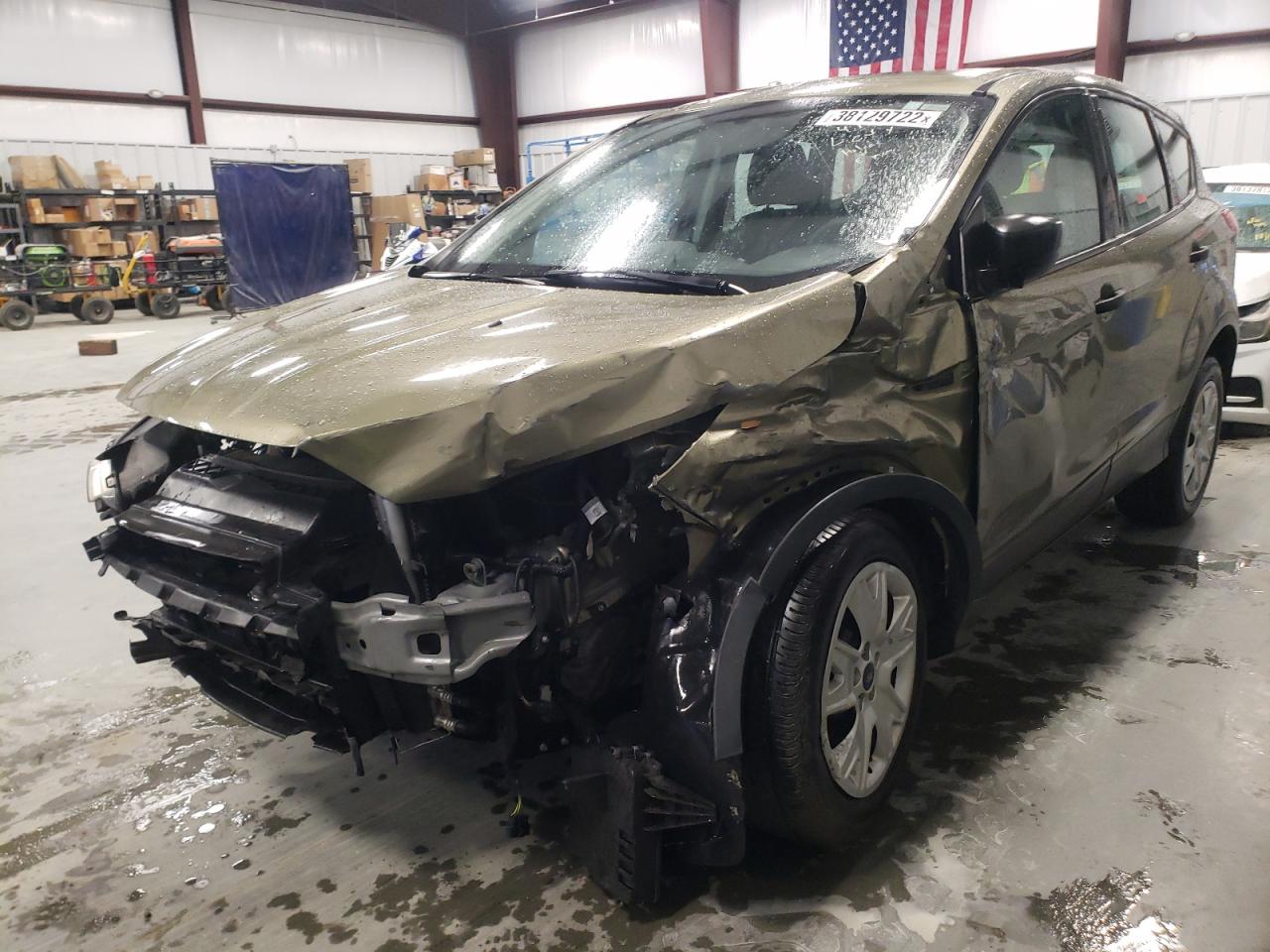Photo 2 from auction – 2013 FORD ESCAPE S with VIN 1FMCU0F79DUD64109