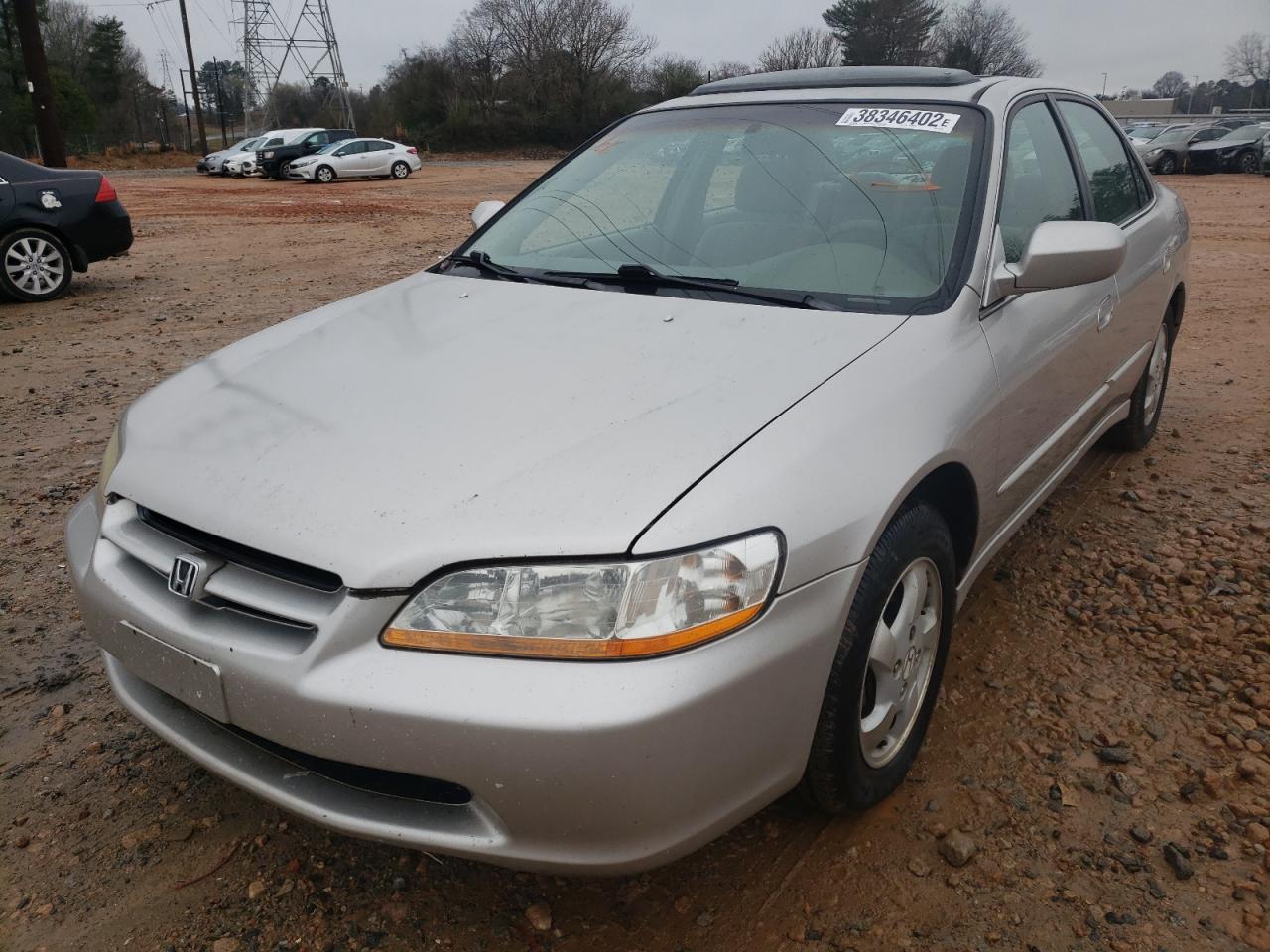 Photo 2 from auction – 1999 HONDA ACCORD EX with VIN 1HGCG5654XA067053