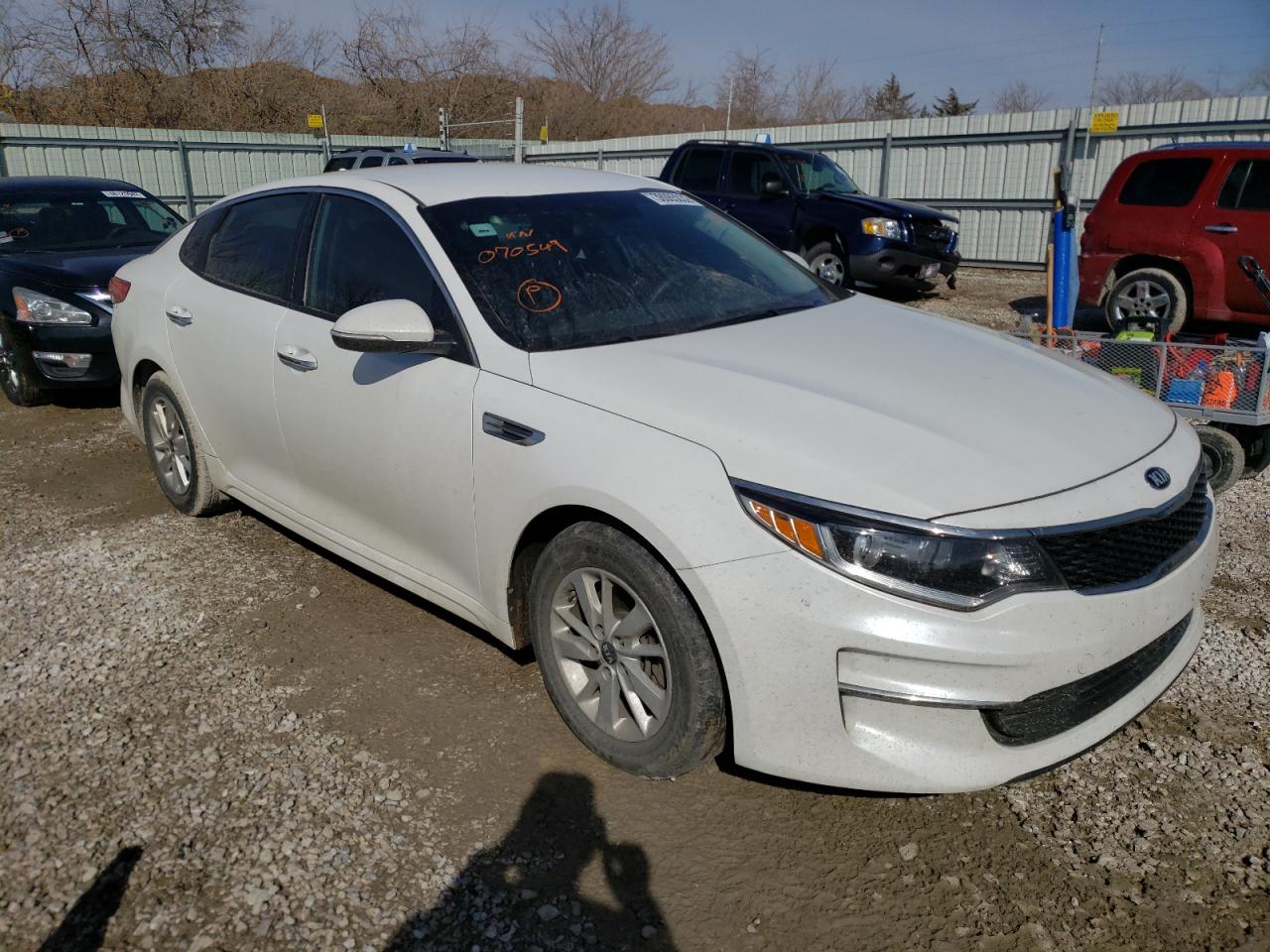 KIA OPTIMA LX 2016 with VIN KNAGT4L36G5070549 - Photo from auction