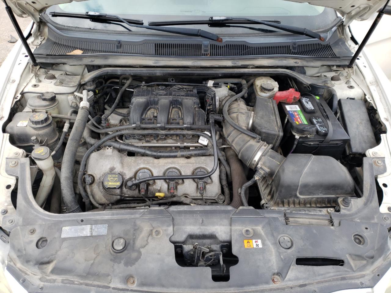 Photo 7 from auction – 2010 FORD TAURUS LIM with VIN 1FAHP2FW1AG143253