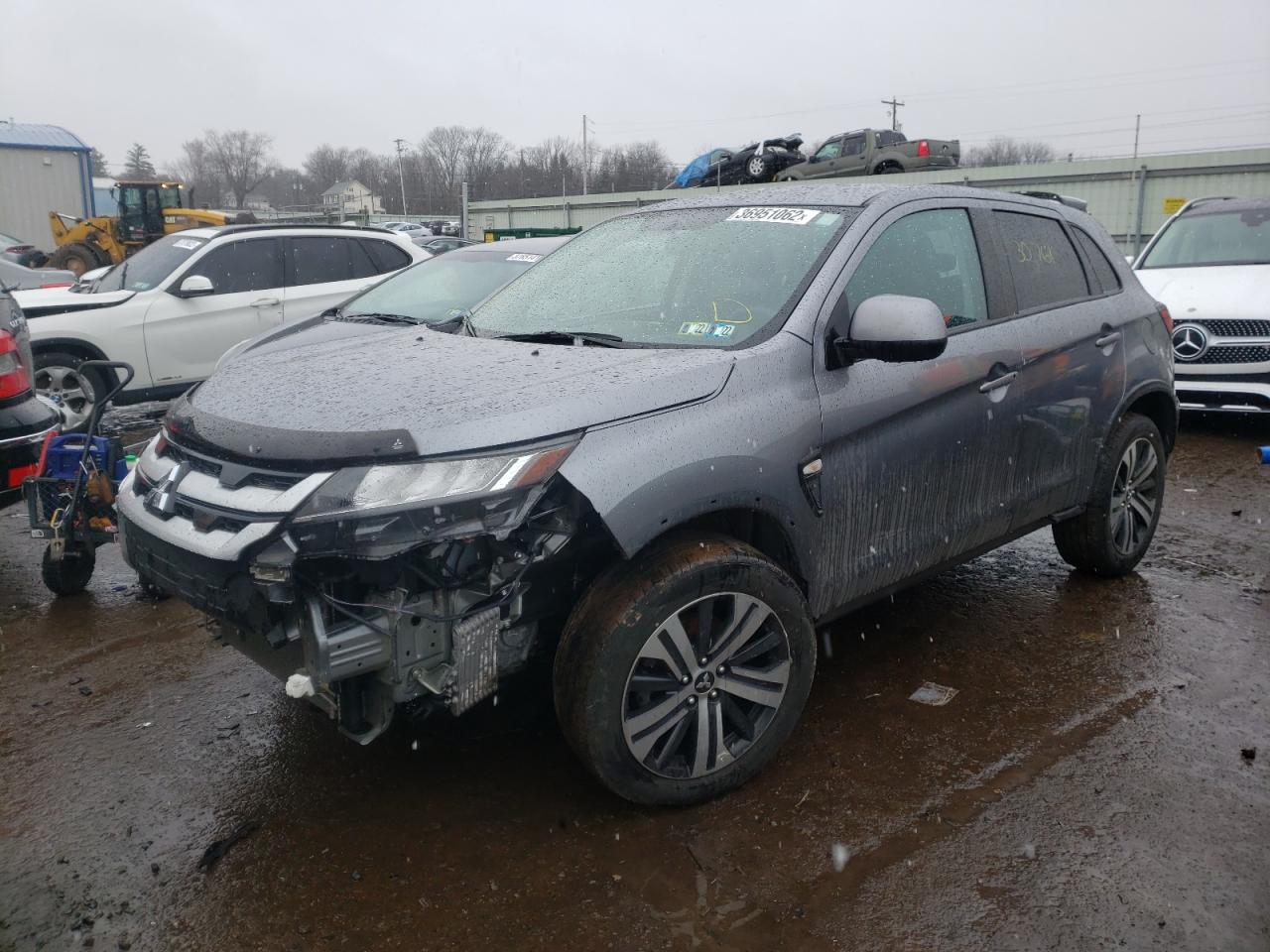 Photo 2 from auction – 2020 MITSUBISHI OUTLANDER with VIN JA4AP3AU8LU012570
