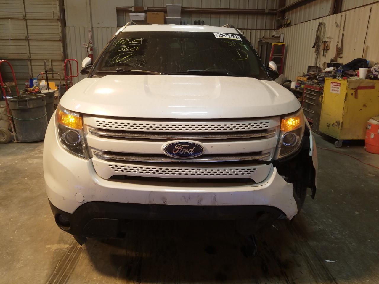 Photo 9 from auction – 2015 FORD EXPLORER L with VIN 1FM5K7F8XFGA02887