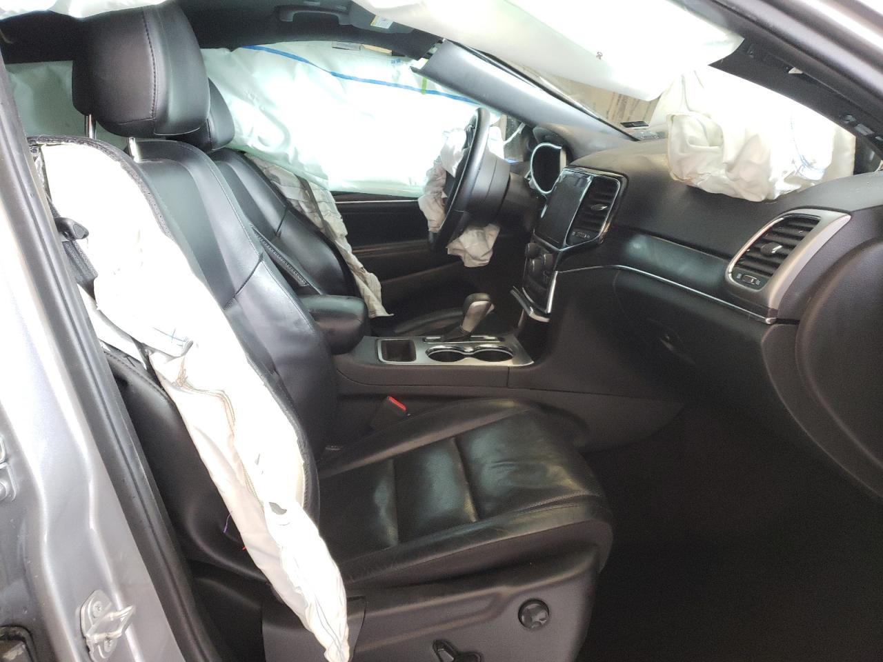 Photo 5 from auction – 2019 JEEP GRAND CHER with VIN 1C4RJEBG3KC598629
