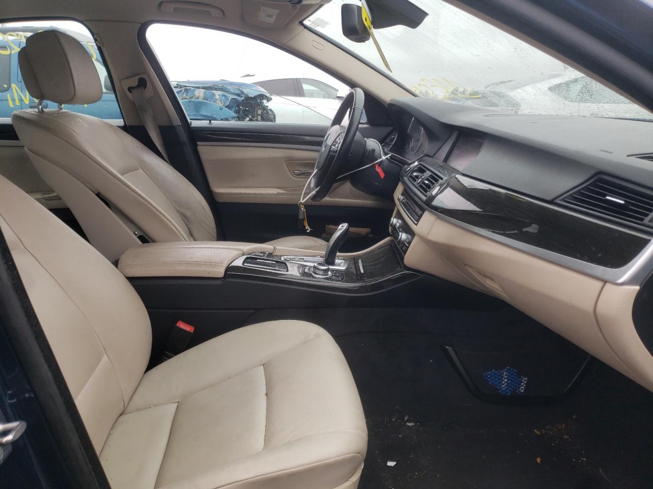 Photo 5 from auction – 2012 BMW 528 XI with VIN WBAXH5C51CDW07093
