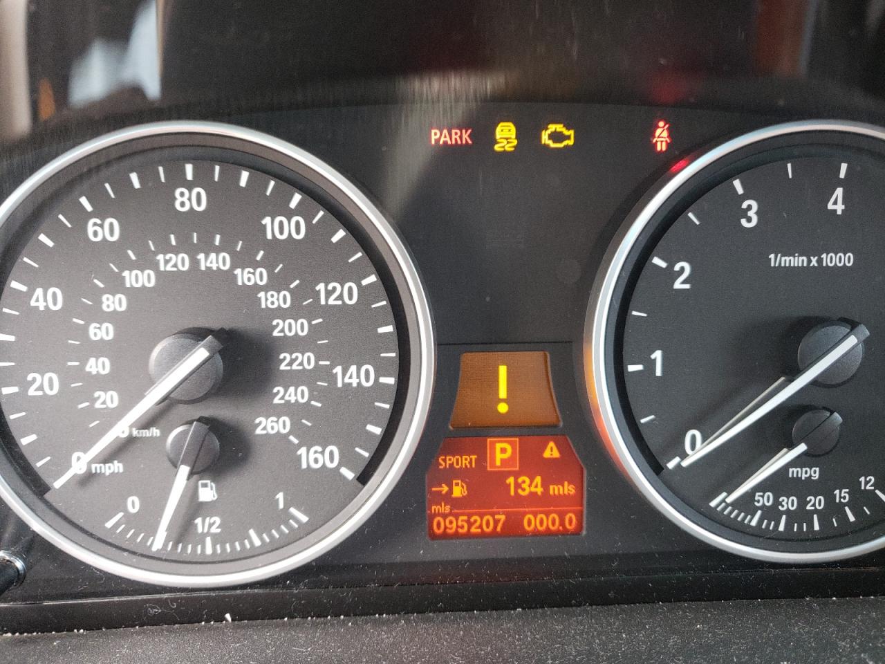 Photo 8 from auction – 2012 BMW X5 XDRIVE5 with VIN 5UXZV8C50CL423175