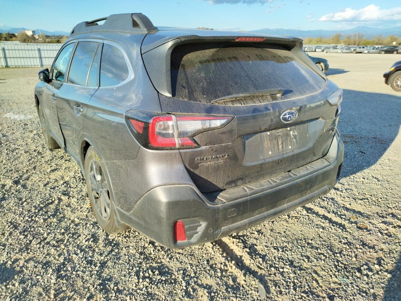 Photo 3 from auction – 2020 SUBARU OUTBACK ON with VIN 4S4BTGKD8L3112374