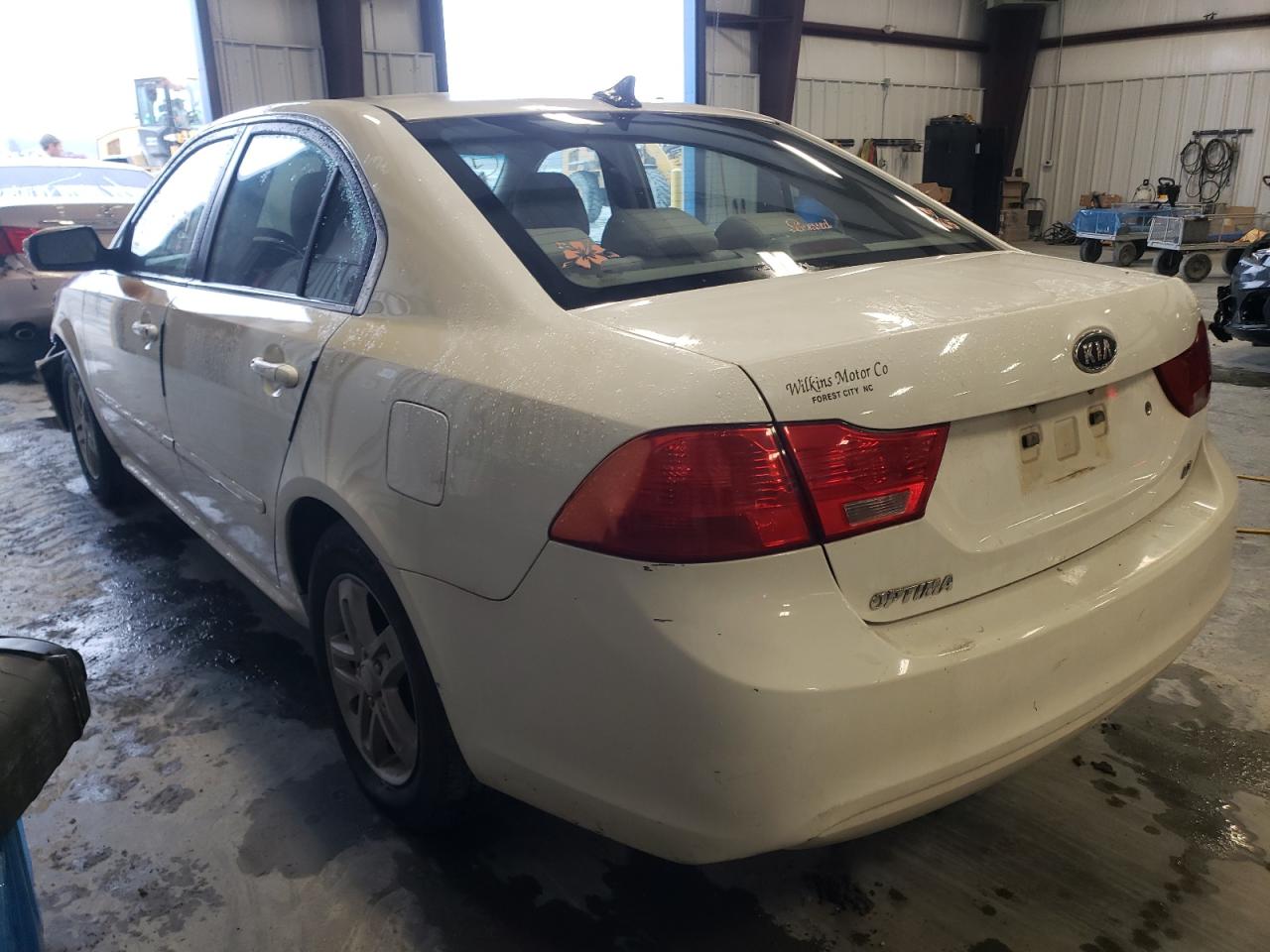 Photo 3 from auction – 2009 KIA OPTIMA LX with VIN KNAGE228995312426