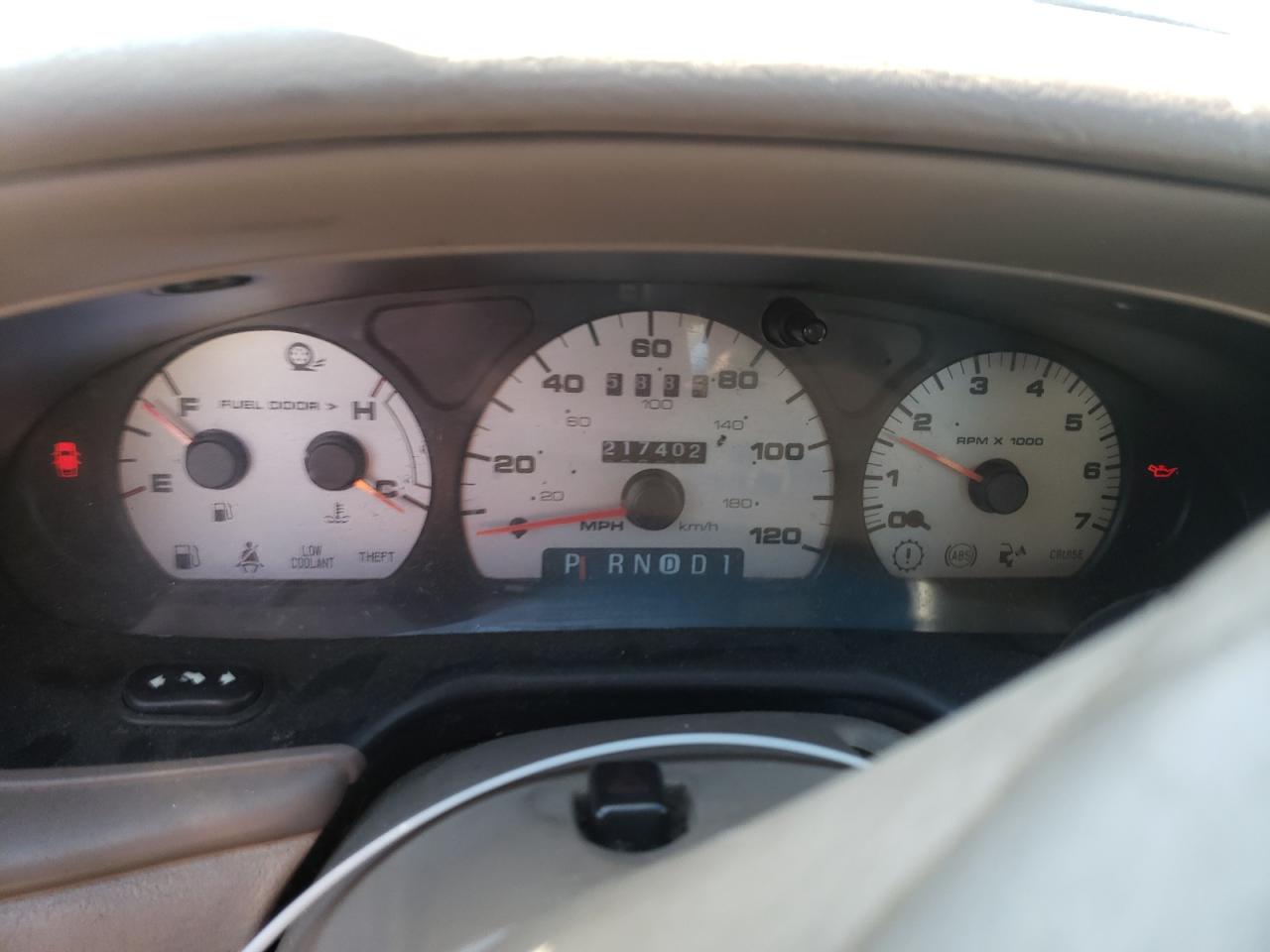 Photo 8 from auction – 2003 MERCURY SABLE GS with VIN 1MEFM50U73A606455