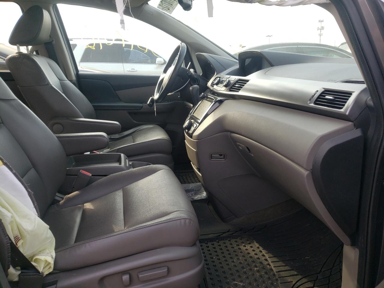 Photo 5 from auction – 2014 HONDA ODYSSEY EX with VIN 5FNRL5H65EB138033