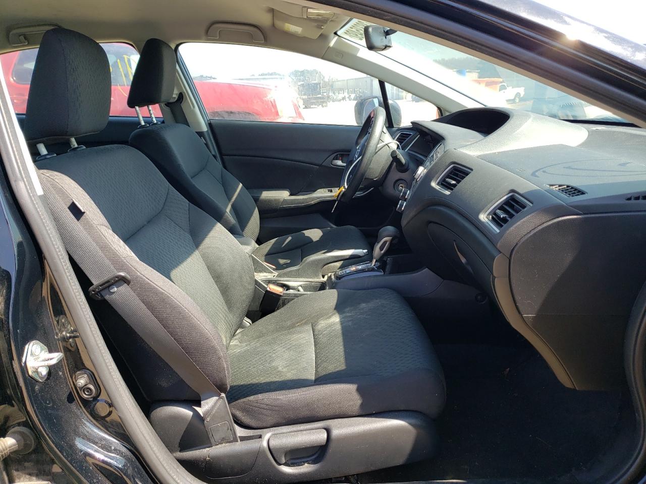 Photo 5 from auction – 2014 HONDA CIVIC LX with VIN 19XFB2F52EE062985