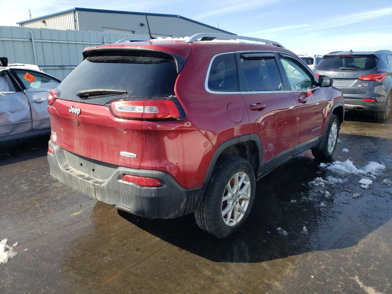 Photo 4 from auction – 2017 JEEP CHEROKEE L with VIN 1C4PJMCB1HW574857