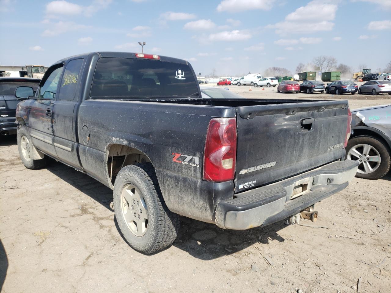Photo 3 from auction – 2003 CHEVROLET SILVERADO with VIN 1GCEK19TX3E122598