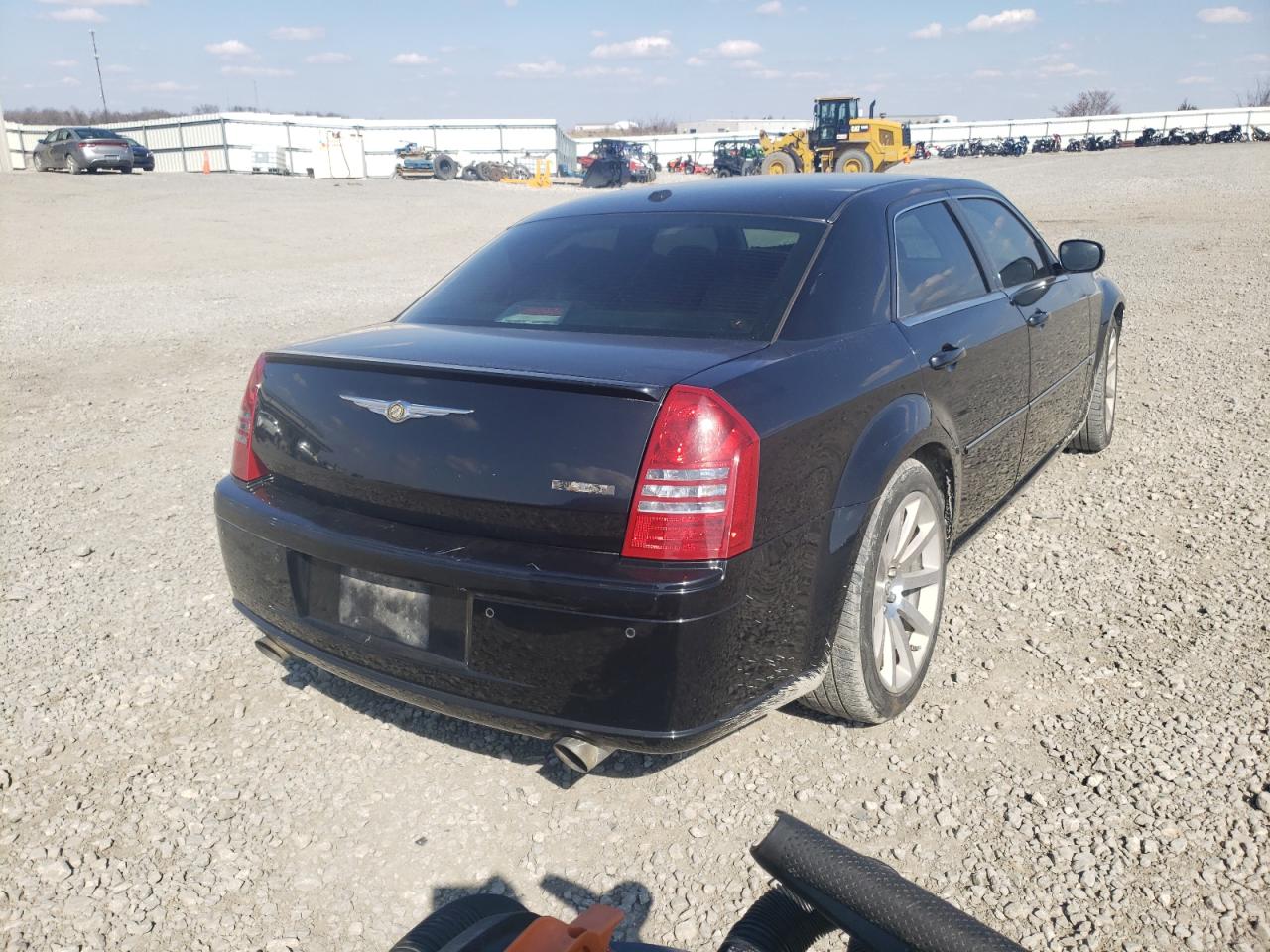 Photo 4 from auction – 2006 CHRYSLER 300C SRT-8 with VIN 2C3LA73W06H451344