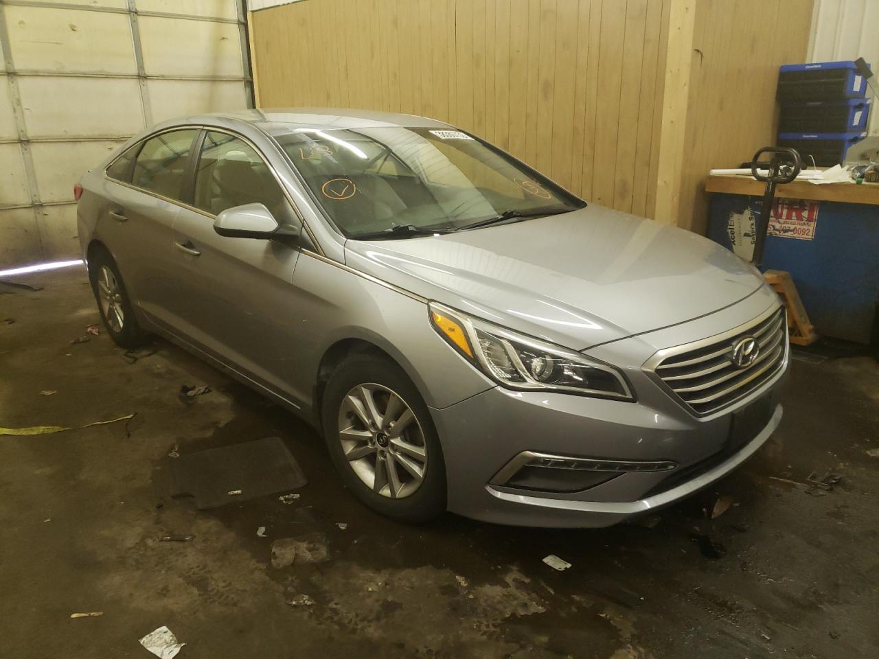 HYUNDAI SONATA SE 2015 with VIN 5NPE24AF5FH214889 - Photo from auction