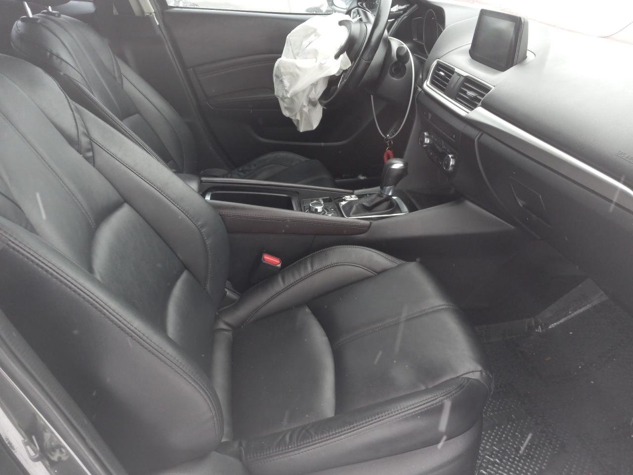 Photo 5 from auction – 2017 MAZDA 3 TOURING with VIN 3MZBN1V76HM102267