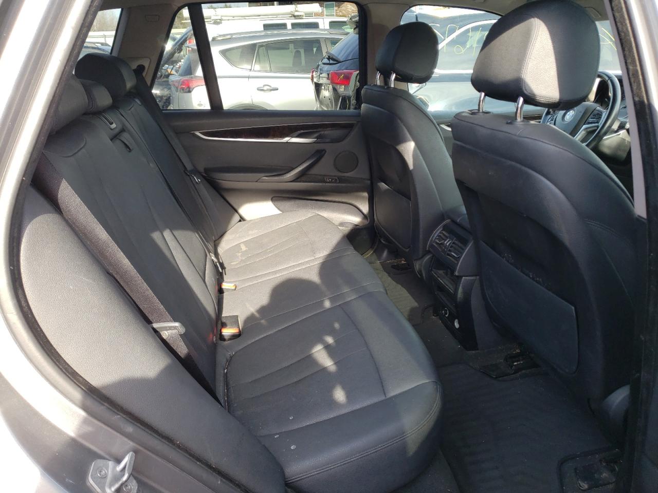 Photo 6 from auction – 2016 BMW X5 XDRIVE3 with VIN 5UXKR0C55G0P20120