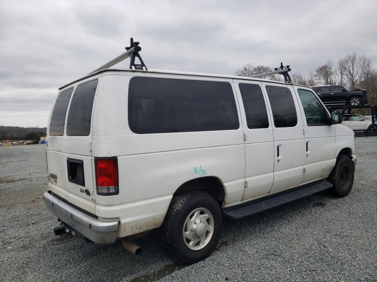 Photo 4 from auction – 2014 FORD ECONOLINE with VIN 1FBNE3BL0EDA40597