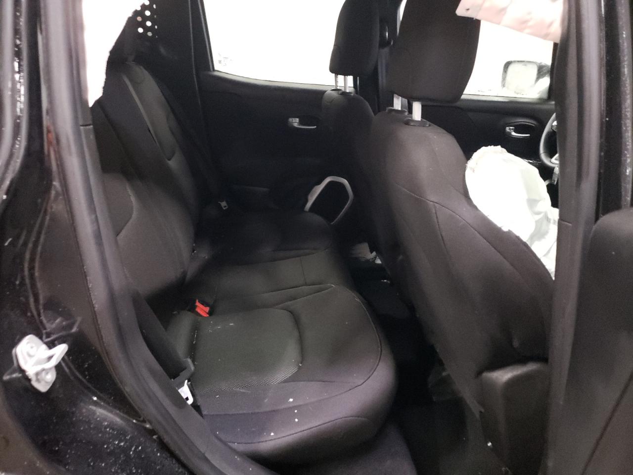 Photo 6 from auction – 2018 JEEP RENEGADE S with VIN ZACCJBAB7JPH58564