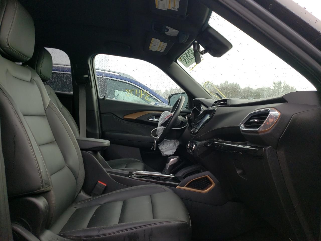 Photo 5 from auction – 2021 CHEVROLET TRAILBLAZE with VIN KL79MSSL1MB013670