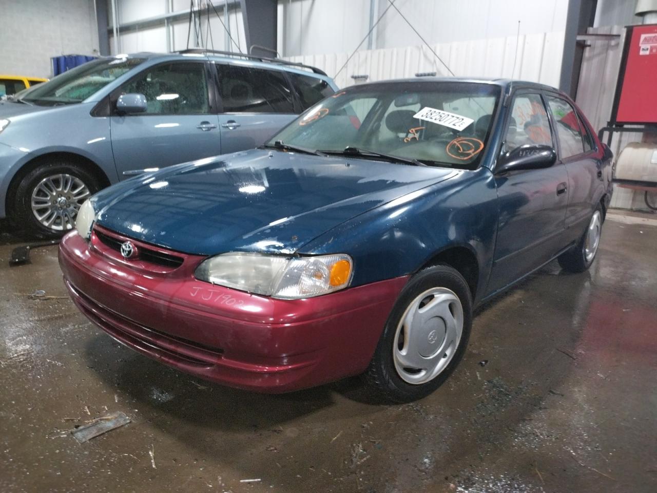 Photo 2 from auction – 1998 TOYOTA COROLLA VE with VIN 1NXBR12E4WZ067579