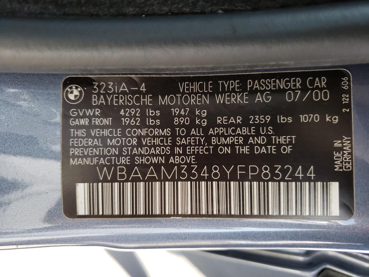 Photo 10 from auction – 2000 BMW 323 I with VIN WBAAM3348YFP83244