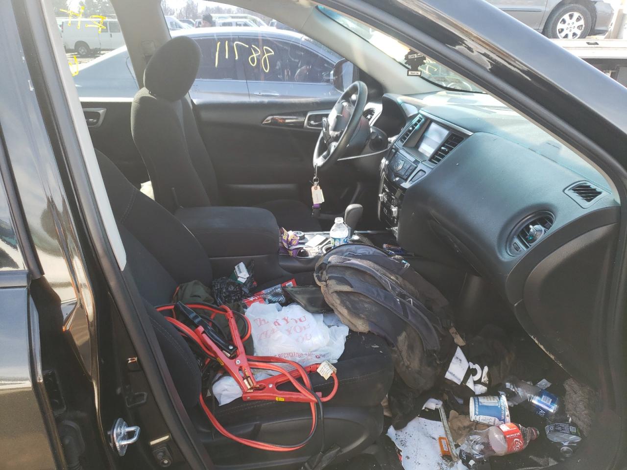 Photo 5 from auction – 2016 NISSAN PATHFINDER with VIN 5N1AR2MM5GC626781
