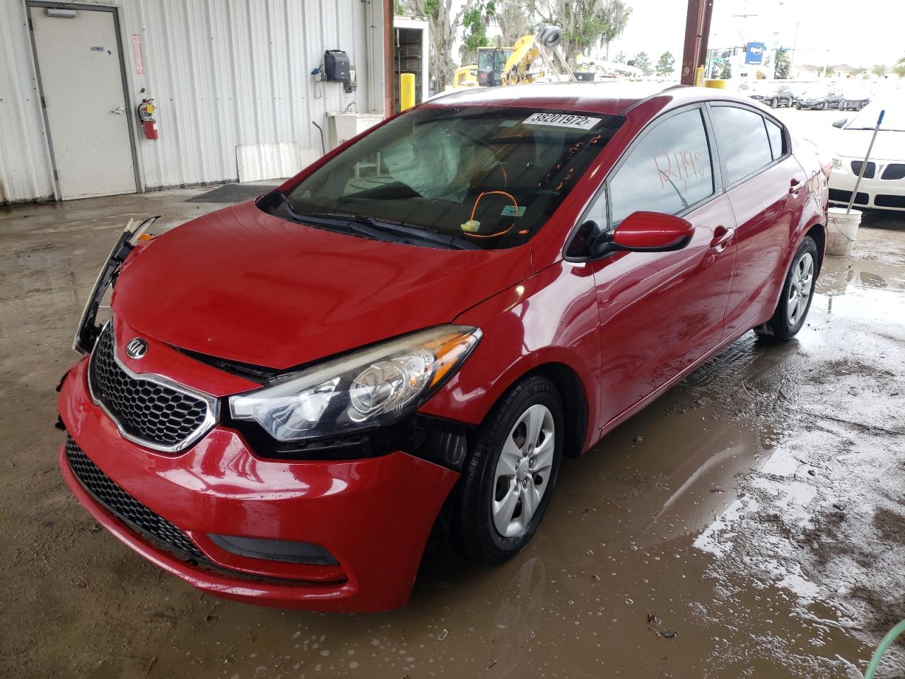 Photo 2 from auction – 2016 KIA FORTE LX with VIN KNAFK4A61G5601510