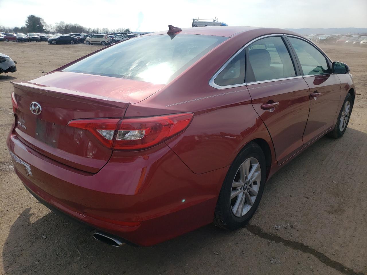 Photo 4 from auction – 2016 HYUNDAI SONATA SE with VIN 5NPE24AF2GH287560