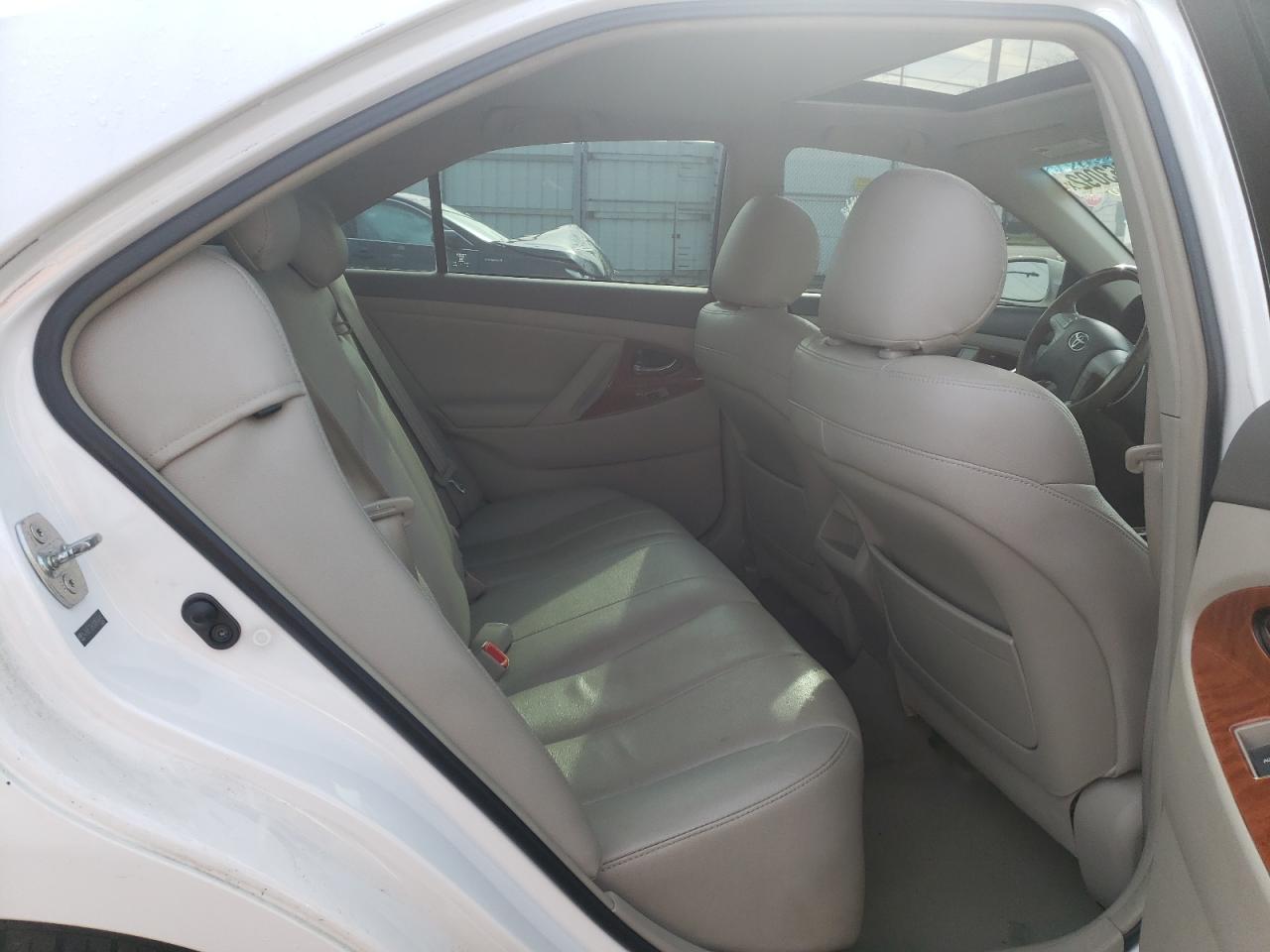 Photo 6 from auction – 2010 TOYOTA CAMRY BASE with VIN 4T4BF3EK0AR044840
