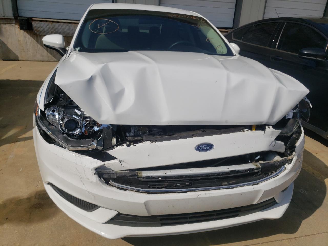 Photo 9 from auction – 2017 FORD FUSION SE with VIN 3FA6P0HD4HR262201