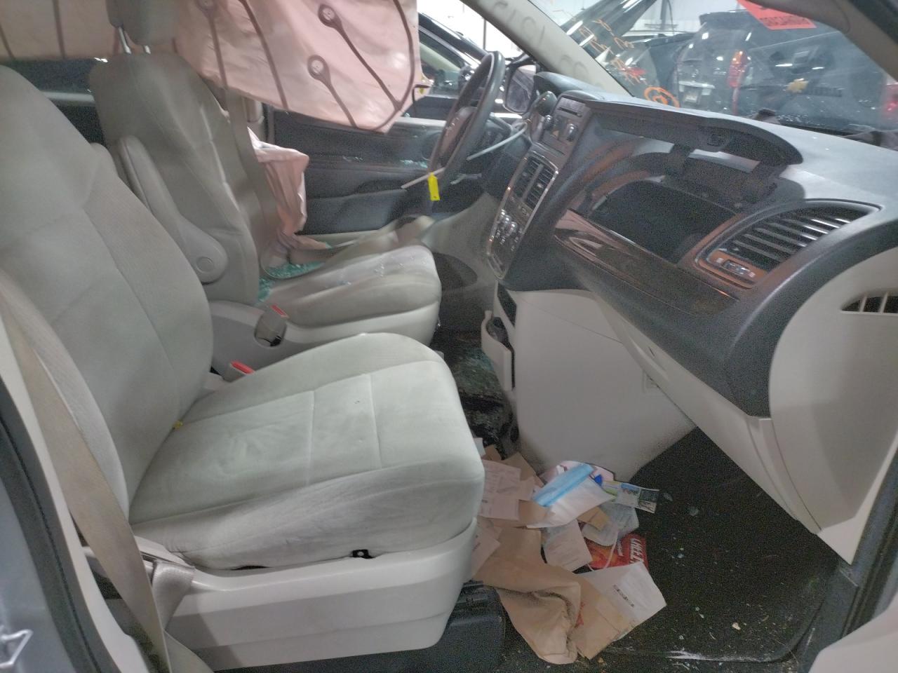 Zdjęcie 5 z aukcji – 2012 DODGE GRAND CARA z VIN 2C4RDGBG6CR249461