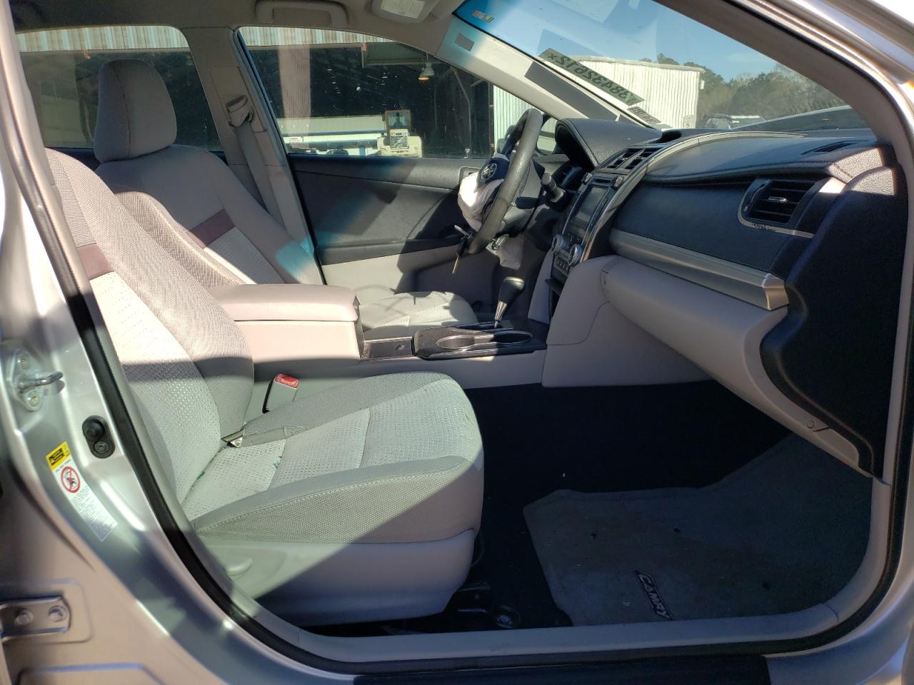 Photo 5 from auction – 2012 TOYOTA CAMRY with VIN 4T1BF1FKXCU069857