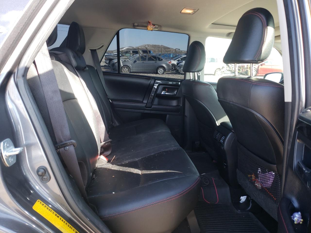 Photo 6 from auction – 2017 TOYOTA 4RUNNER SR with VIN JTEBU5JR1H5435451