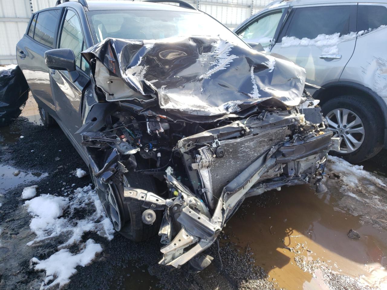 Photo 9 from auction – 2019 SUBARU CROSSTREK with VIN JF2GTAEC8K8259405