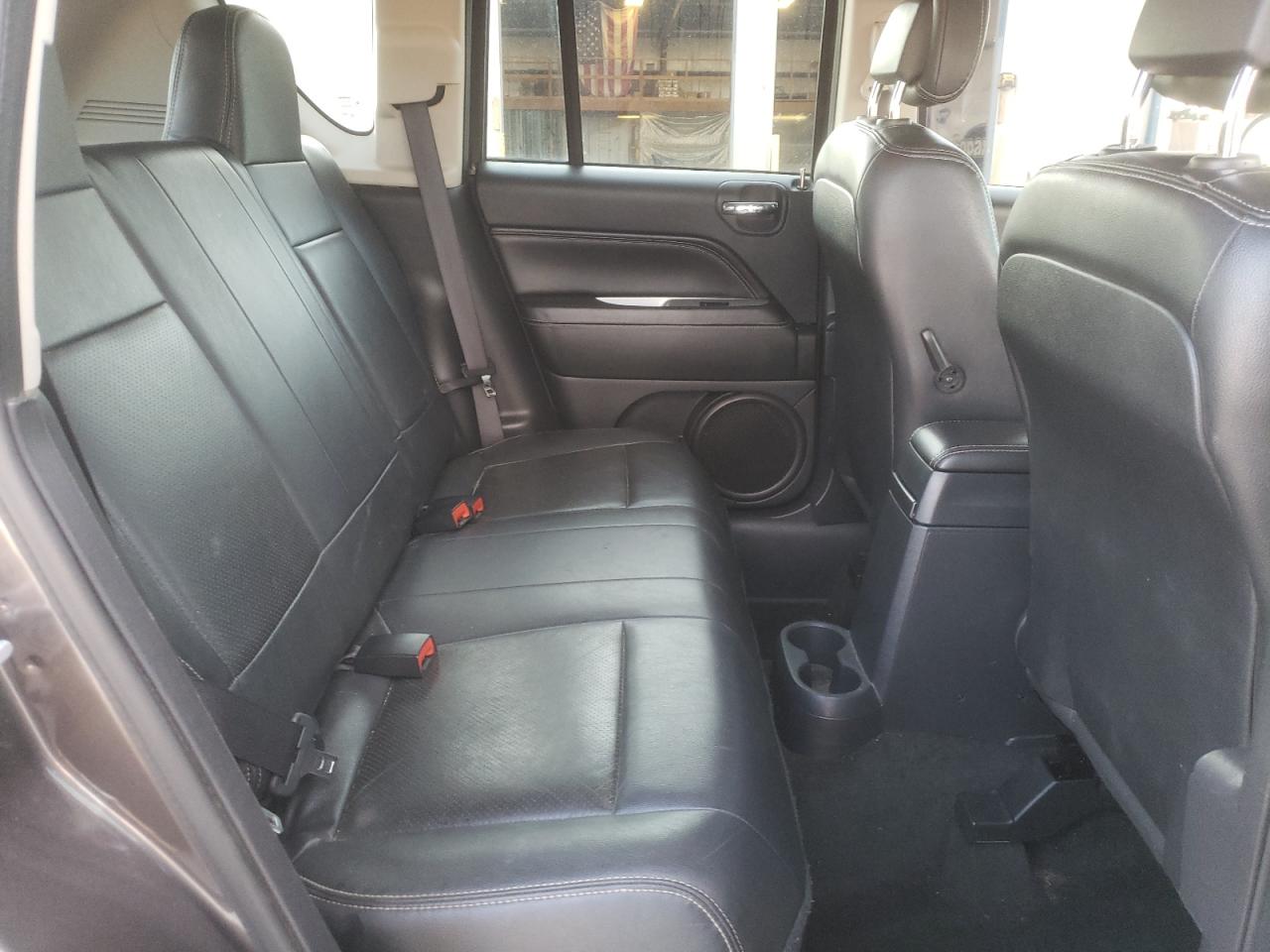 Photo 6 from auction – 2016 JEEP COMPASS LA with VIN 1C4NJCEA3GD737248