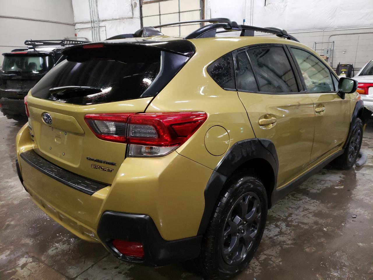Photo 4 from auction – 2021 SUBARU CROSSTREK with VIN JF2GTHSC4MH372980