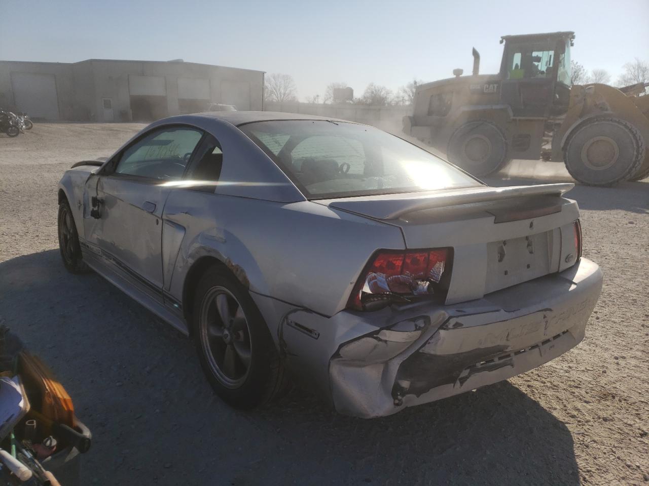 Photo 3 from auction – 2000 FORD MUSTANG with VIN 1FAFP4046YF174881