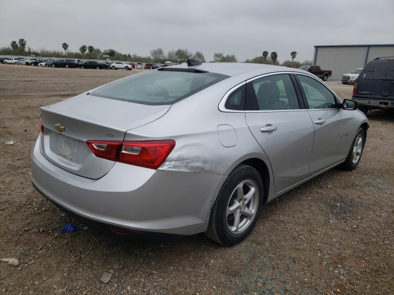 Photo 4 from auction – 2016 CHEVROLET MALIBU LS with VIN 1G1ZB5ST6GF334183