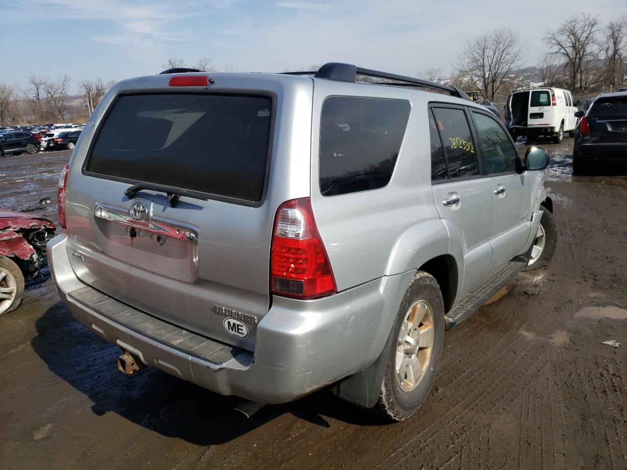 Photo 4 from auction – 2006 TOYOTA 4RUNNER SR with VIN JTEBU14R168069989