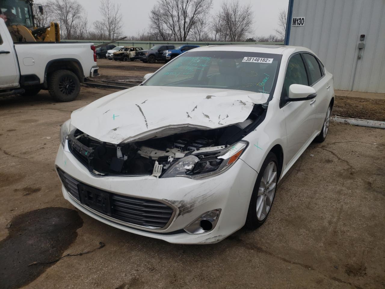 Photo 2 from auction – 2013 TOYOTA AVALON BAS with VIN 4T1BK1EBXDU035643