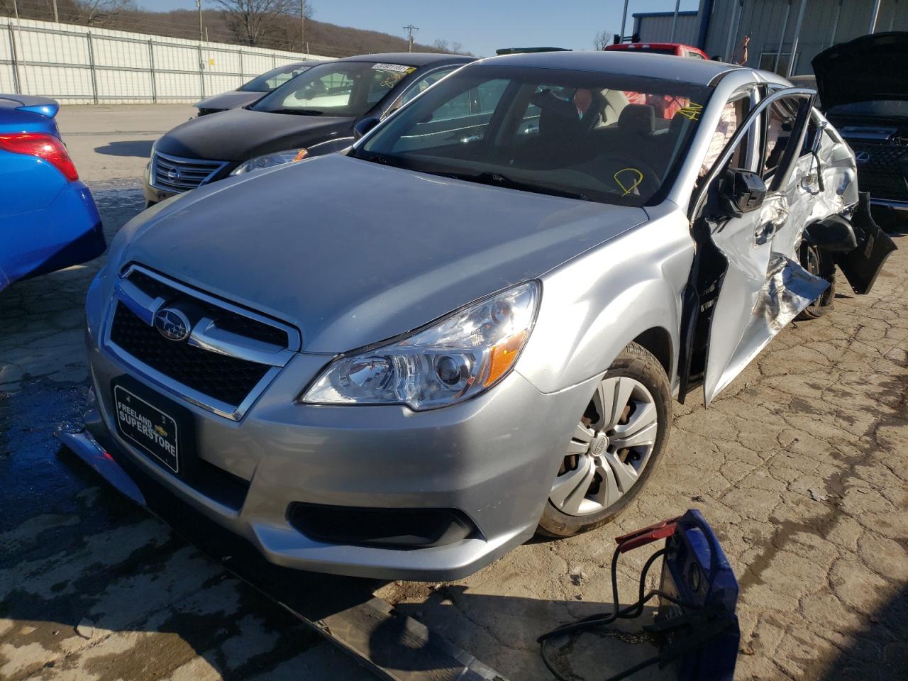 Photo 2 from auction – 2013 SUBARU LEGACY 2.5 with VIN 4S3BMBA6XD3025844