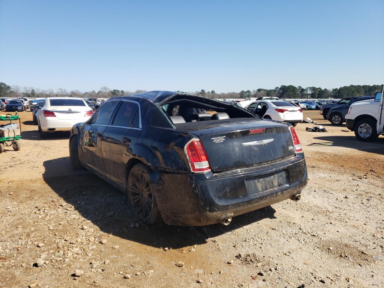 Photo 3 from auction – 2013 CHRYSLER 300 S with VIN 2C3CCABG5DH738886