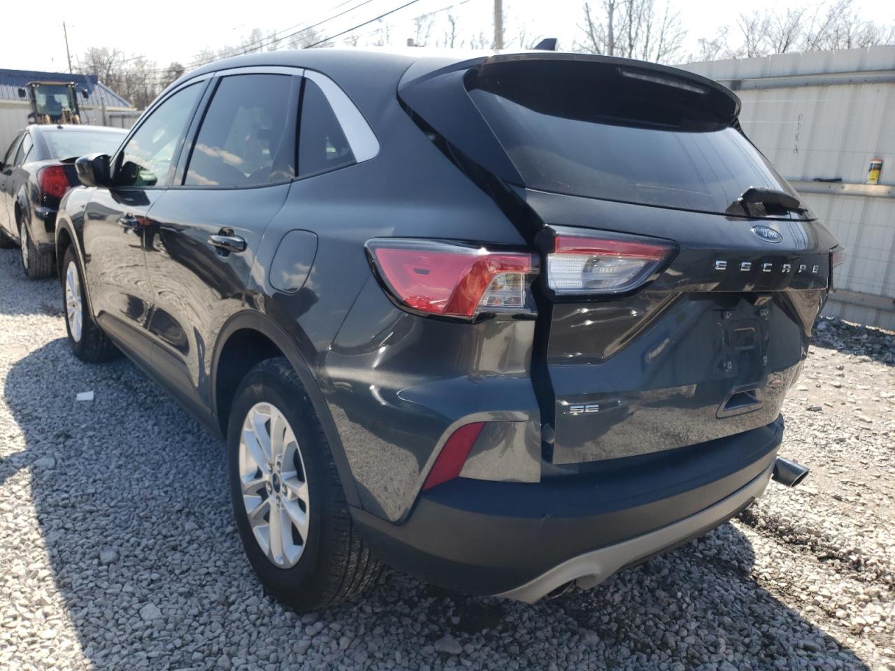 Photo 3 from auction – 2020 FORD ESCAPE with VIN 1FMCU0G62LUA28340