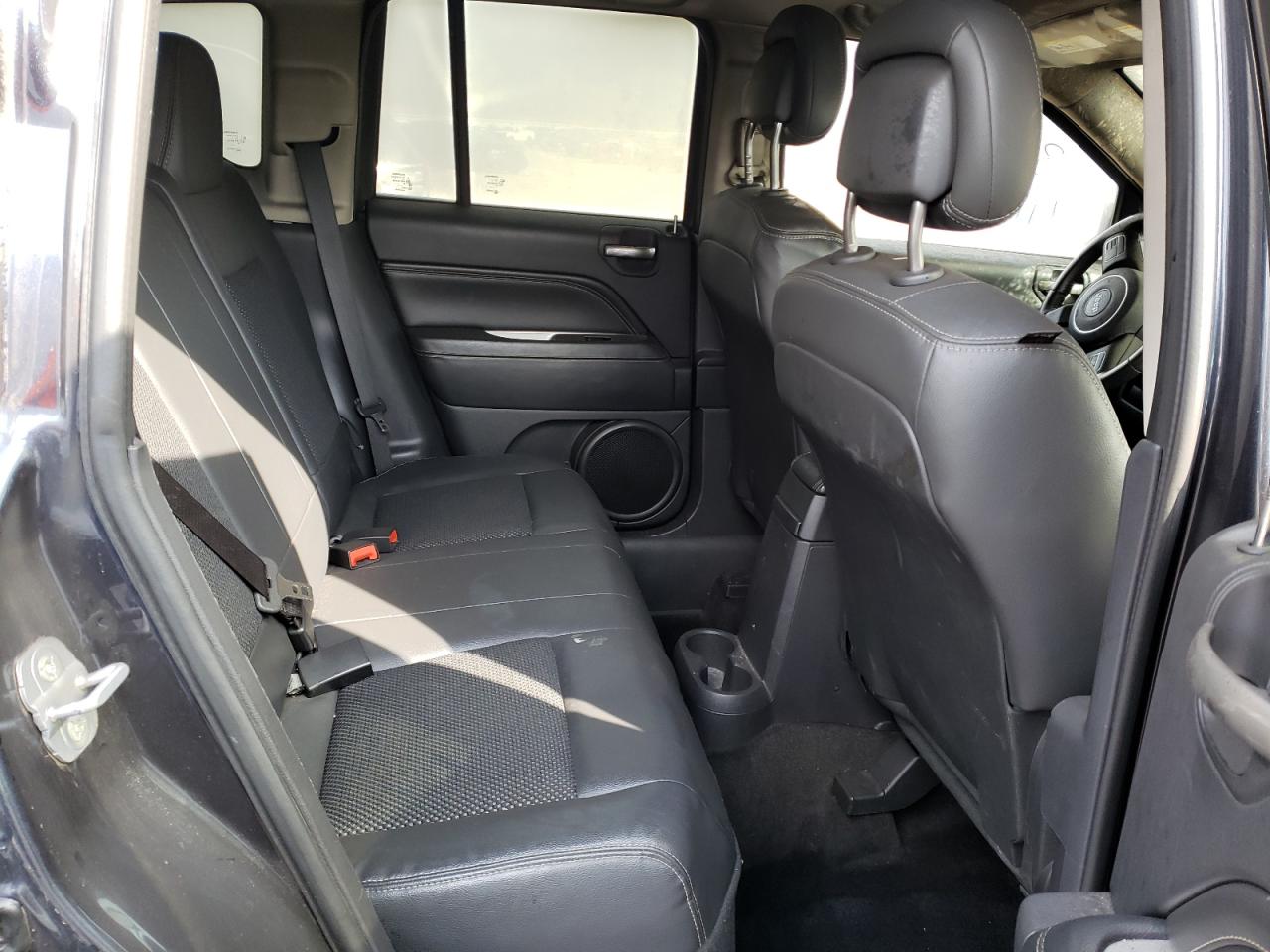 Photo 6 from auction – 2014 JEEP COMPASS LA with VIN 1C4NJDEB5ED855846