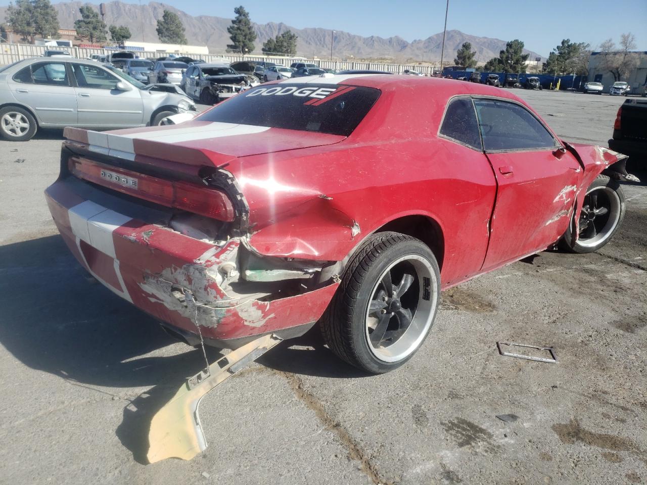 Photo 4 from auction – 2011 DODGE CHALLENGER with VIN 2B3CJ4DG1BH565995