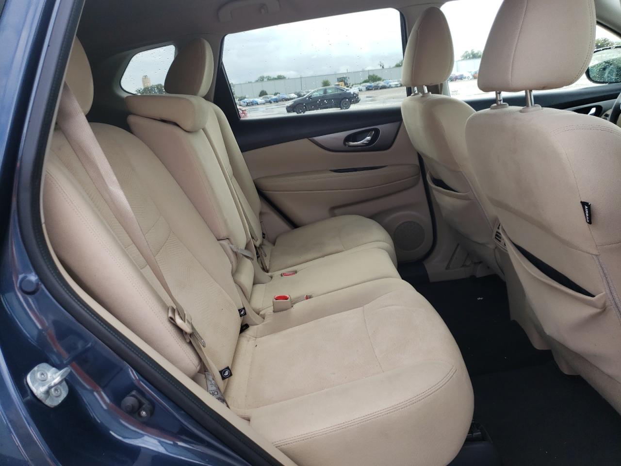 Photo 6 from auction – 2016 NISSAN ROGUE S with VIN KNMAT2MT9GP698640