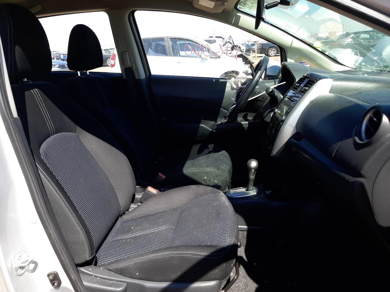 Photo 5 from auction – 2016 NISSAN VERSA NOTE with VIN 3N1CE2CP3GL398808